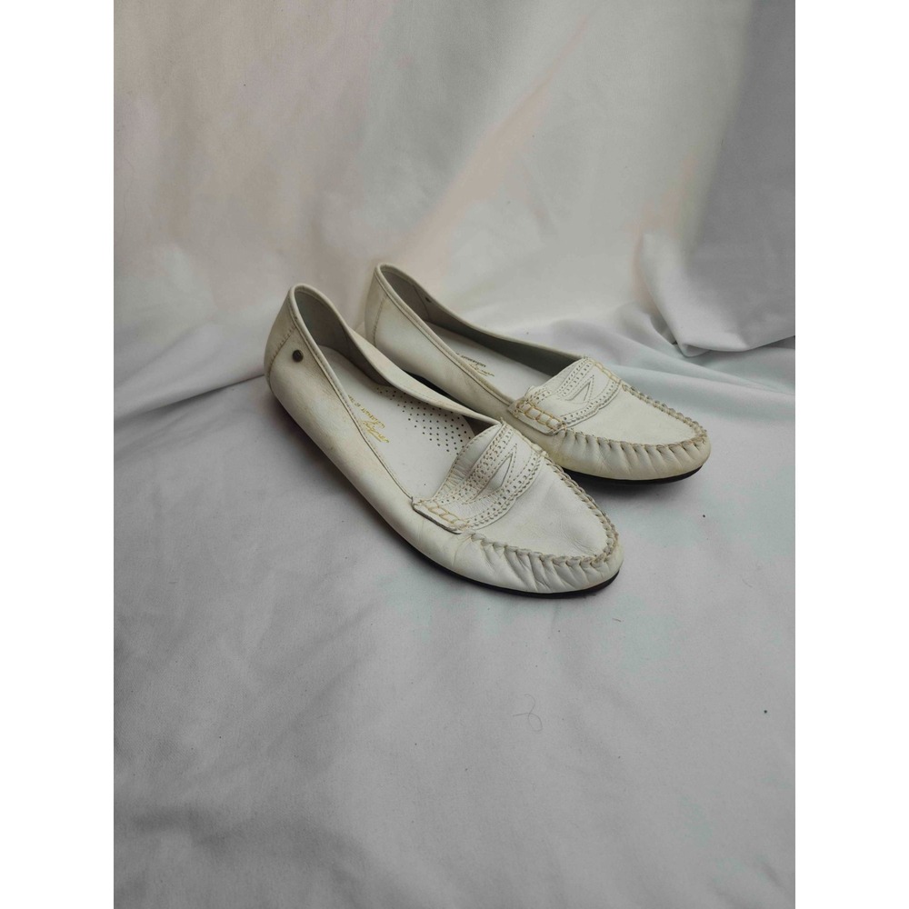 Etienne Aigner Loafers Mules Womens Size 7.5W White Leather Classic Minimalist